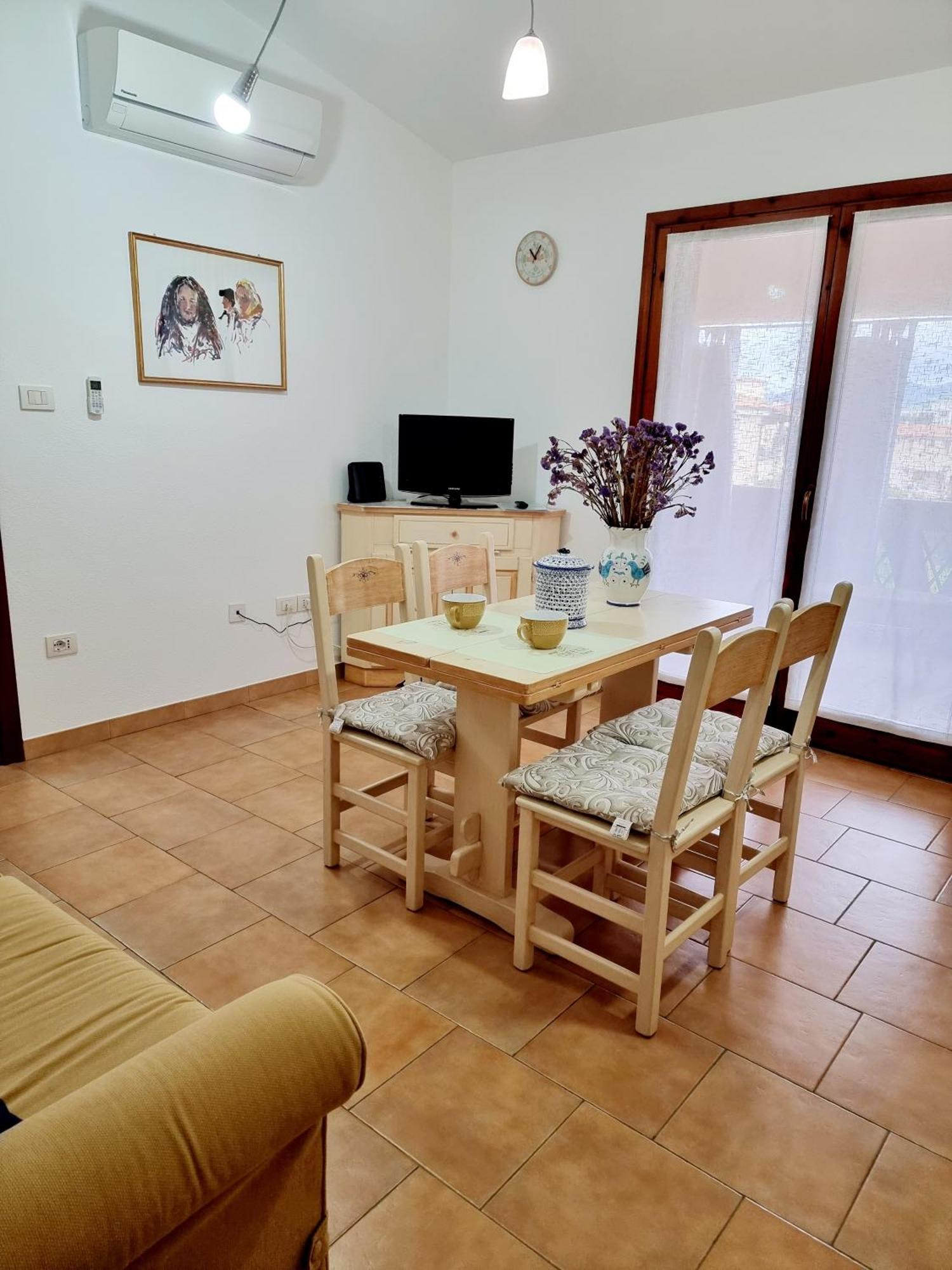דירות אולביה La Casa Di Arly מראה חיצוני תמונה