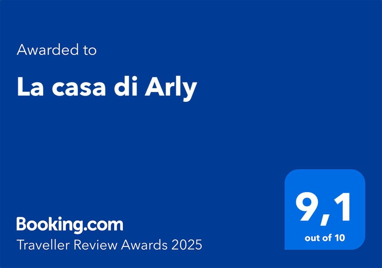 דירות אולביה La Casa Di Arly מראה חיצוני תמונה